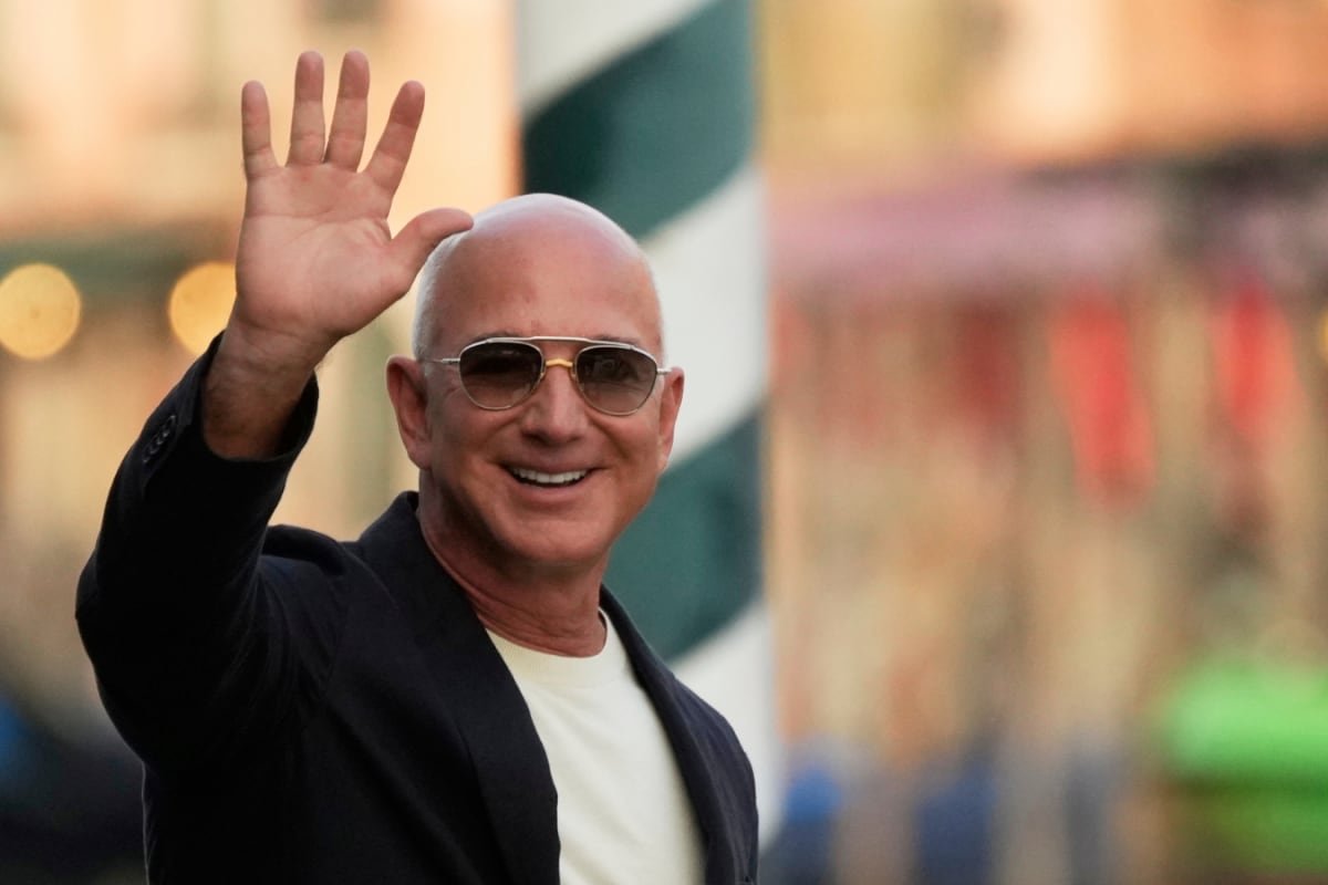 How Billionaires Do It: Jeff Bezos Wraps Up Brain Work By 10am