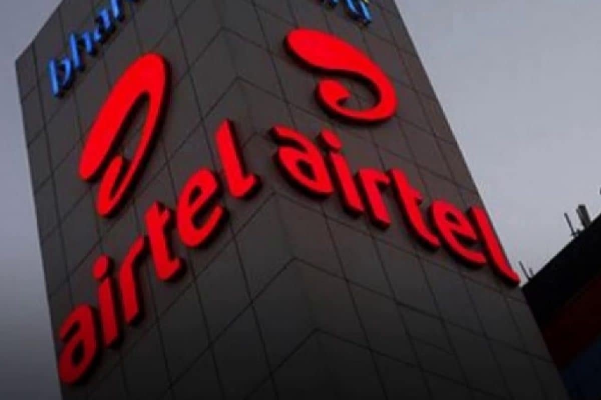 Bharti Airtel Shares Trade Lower As Promoter Sells Stake Worth Rs 8,475 Cr Via Block Deals