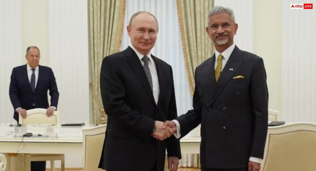 भारत-रूस का याराना कायम, ट्रंप की टैरिफ धमकियों के बीच पुतिन से मिले विदेश मंत्री जयशंकर