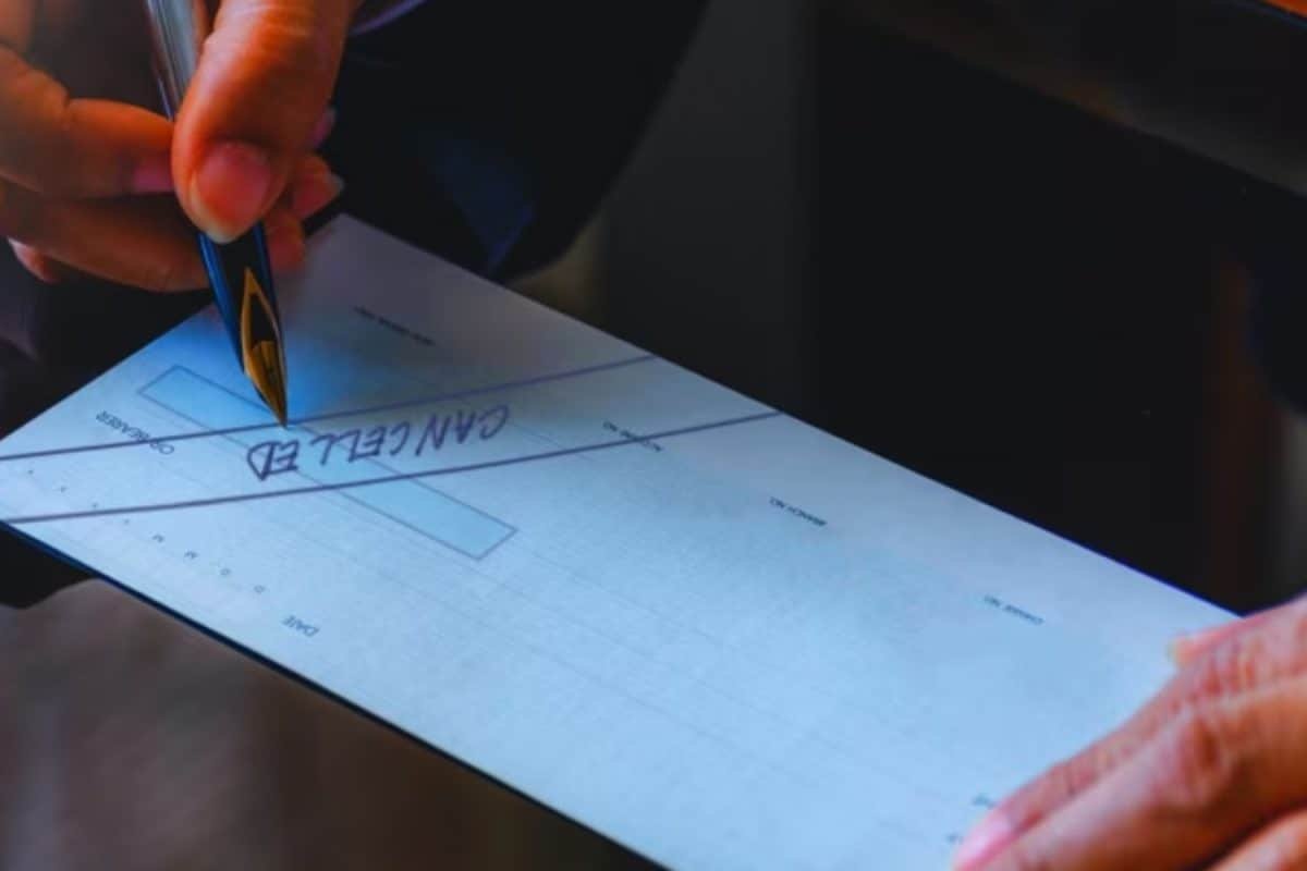 Why Banks, Employers Demand A Cancelled Cheque For PF And Loans