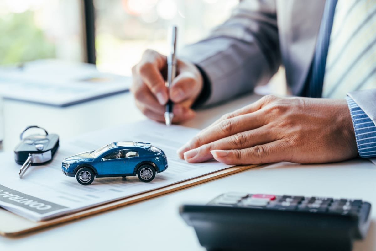 Zero Depreciation vs Normal Car Insurance: Which Cars Qualify And What’s The Difference?
