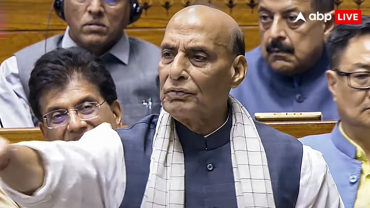 एक बार भी ये नहीं पूछा कि दुश्मन के कितने फाइटर जेट मार गिराए, ऑपरेशन सिंदूर को लेकर राहुल गांधी पर राजनाथ सिंह का तंज