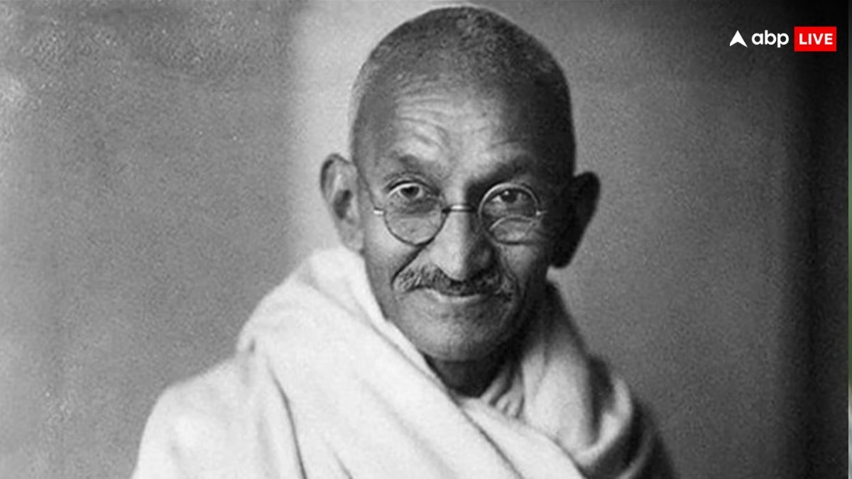 महात्‍मा गांधी ने किसे बताया आजादी से भी बड़ा, पढ़ें स्‍वतंत्रता से जुड़े उनके फेमस कोट्स