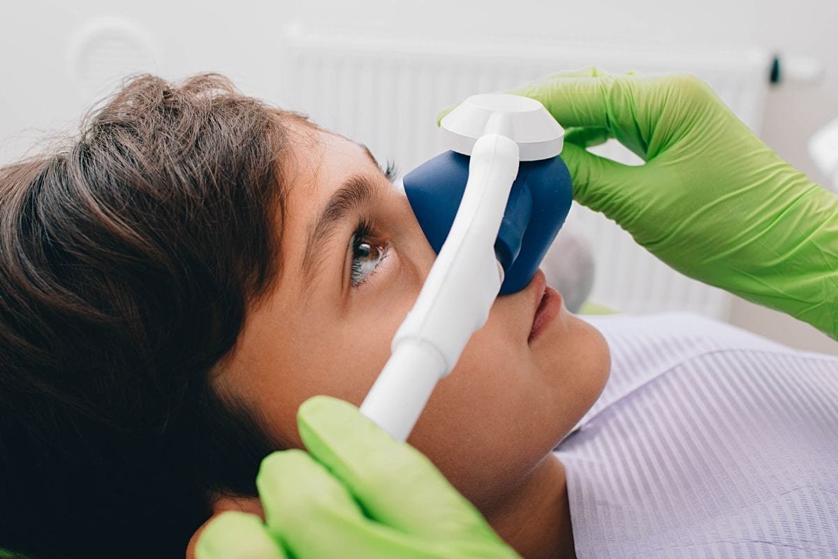 17 डॉक्‍टर नहीं खोज सके 4 साल के बच्‍चे की बीमारी, AI ने बताया इलाज, बची जान