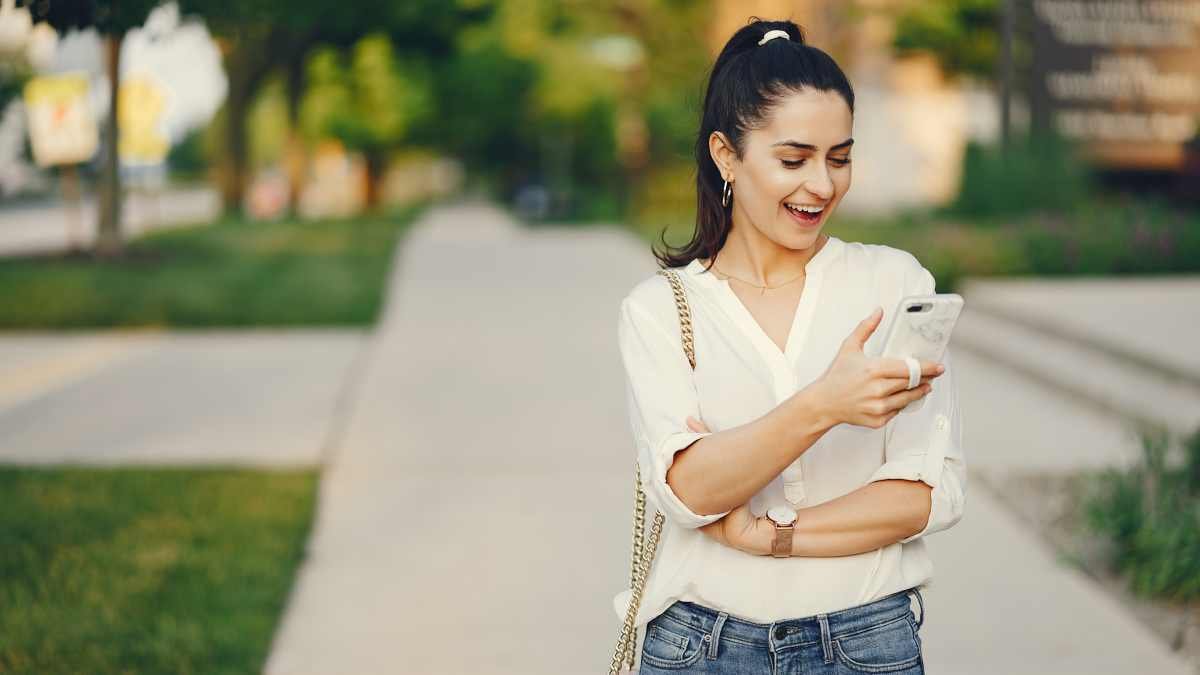 आधे साल की वैलिडिटी के साथ मिलेगी अनिलिमिटेड कॉलिंग और भरपूर डाटा, ये कंपनी लाई धांसू रिचार्ज प्लान