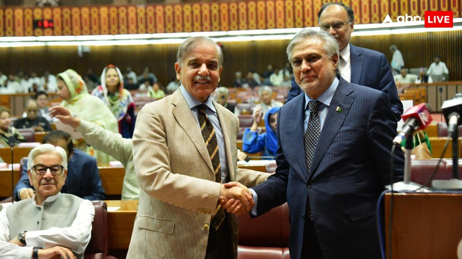 4 दिन की जंग, स्वतंत्रता दिवस के जश्न के भाषण में PAK पीएम शहबाज शरीफ ने छाती फुलाई, भारत के खिलाफ खूब बोला झूठ