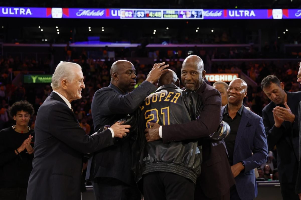 NBA: Los Angeles Lakers Retire Showtime Guard Michael Coopers No.21 Jersey