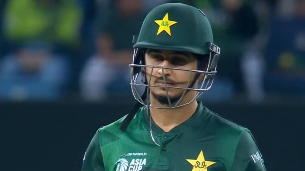 बड़बोले सैम अयूब का फिसड्डी प्रदर्शन, 4 जीरो और 5.28 का बैटिंग औसत; बोला था बुमराह पर लगाऊंगा 6 छक्के