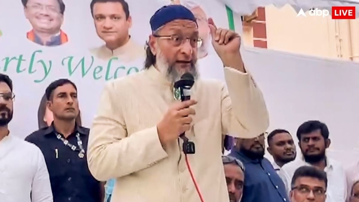 आई लव मोदी ठीक है तो आई लव मोहम्मद पर विवाद क्यों? असदुद्दीन ओवैसी का सरकार से सवाल