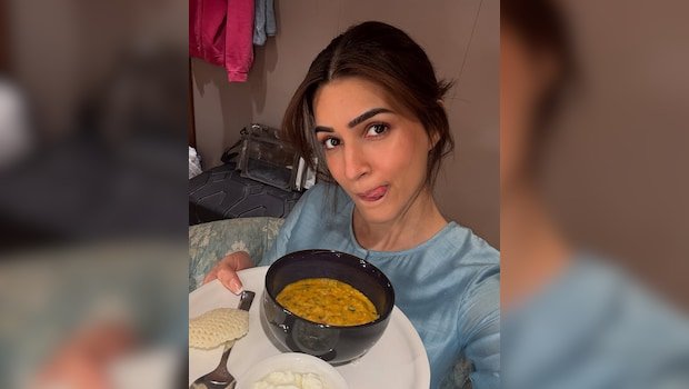 Kriti Sanon Shows How She