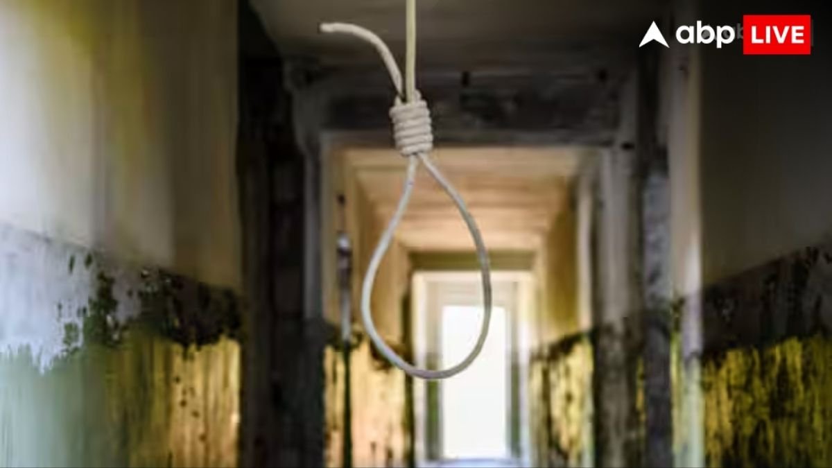 तमिलनाडु: NEET पेपर में फेल होने के डर से छात्रा ने किया सुसाइड, पिता बोले- एग्जाम को लेकर टेंशन में थी बेटी