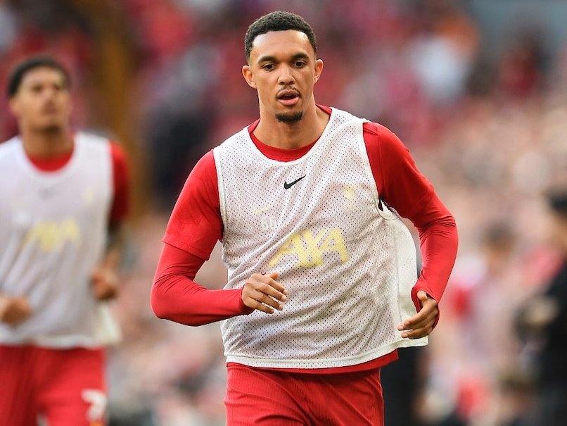 Mohamed Salah Slams Harsh Liverpool Fans For Jeering Trent Alexander-Arnold