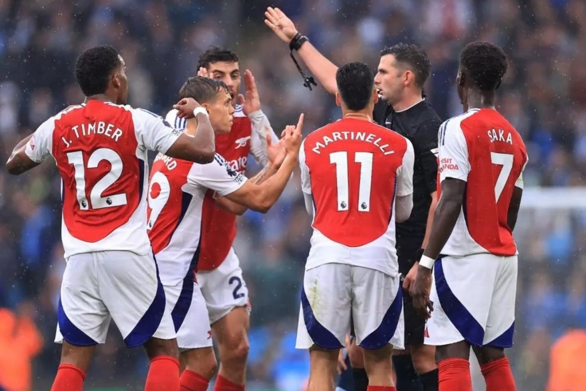 Arsenals Mikel Arteta Fuming After Unfair Red Card For Defender Lewis-Skelly In Wolves Clash