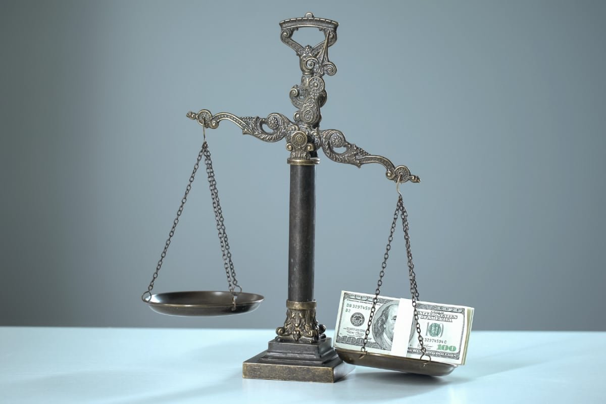 Indias Top 1% Hold 60% of Assets; Wealthiest Indians Prefer Gold And Real Estate: Bernstein