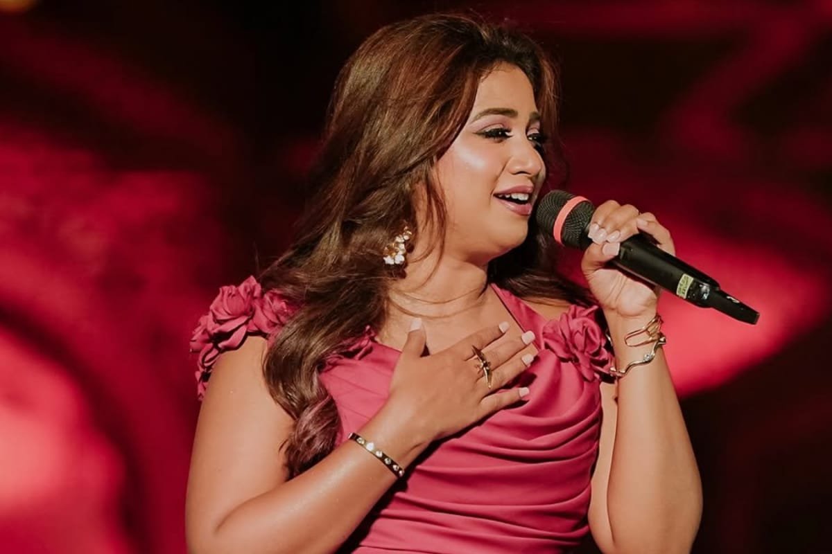 Happy Birthday Shreya Ghoshal: Singers Net Worth And Top 10 Songs