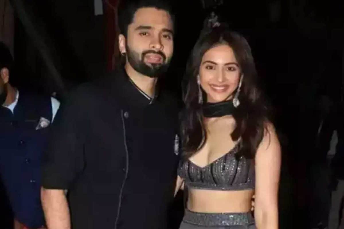 Grab Tissues, Jackky Bhagnanis Valentines Day Post For Rakul Preet Singh Will Bring Tears To Your Eyes