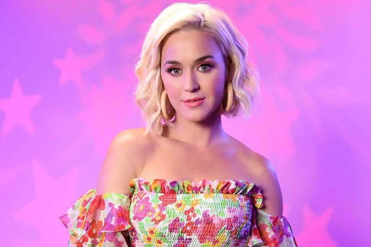 Katy Perry Is Seeking Advice From Taylor Swift To Boost Ticket Sales Ahead Of Lifetimes Tour