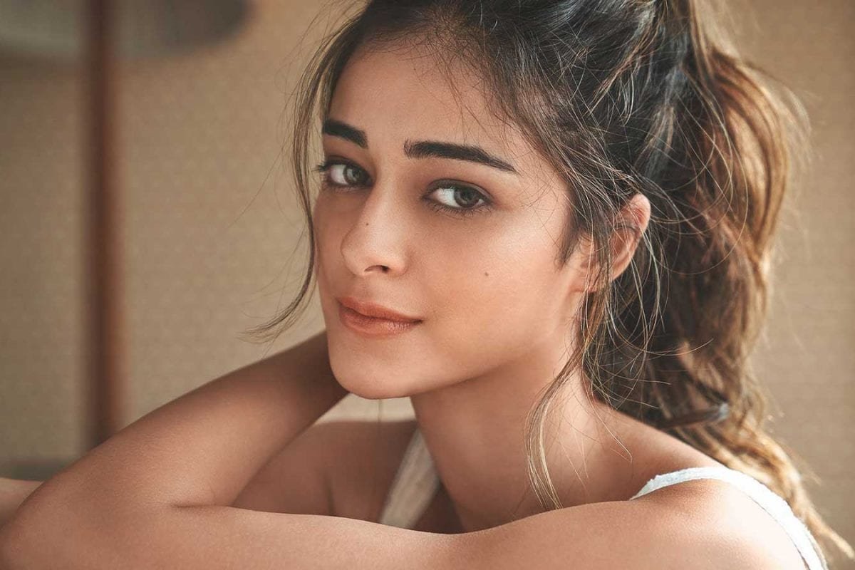 What’s In Ananya Panday’s Bag? The Actress Lets Us In On Her Must-Haves