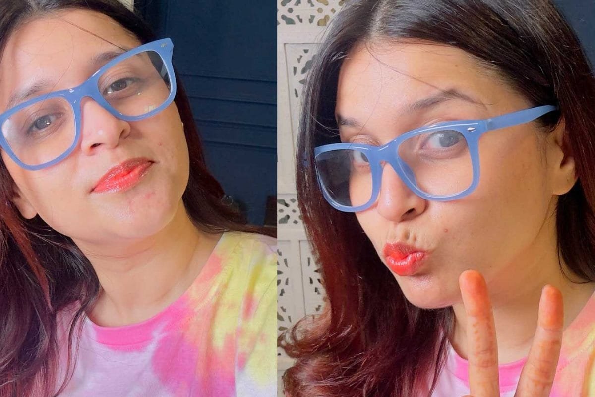 Mannara Chopra’s Post On ‘Strength And Love’ Gets A Like From Priyanka Chopra