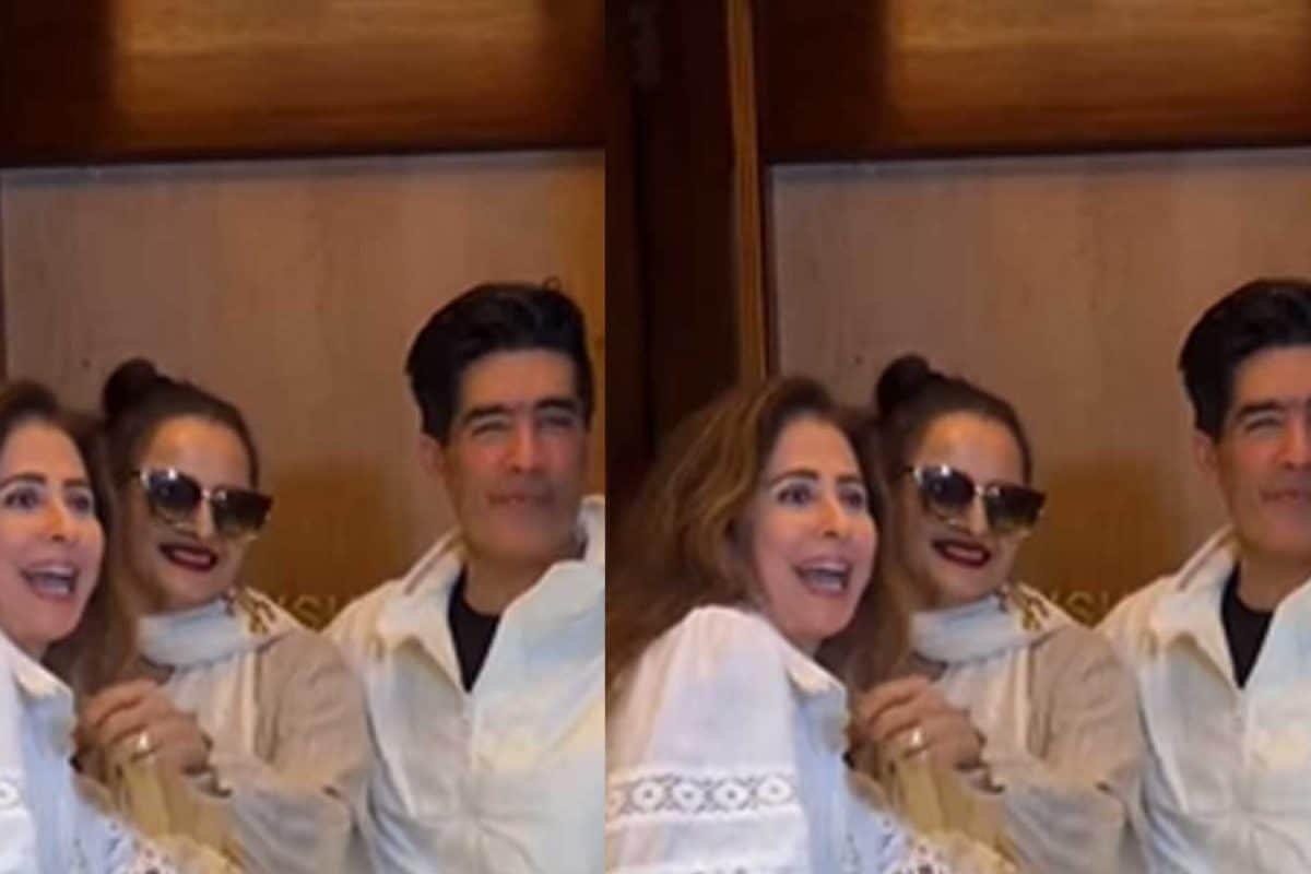 Urmila Matondkar And Rekha Are Glowing In This Viral Paparazzi Moment