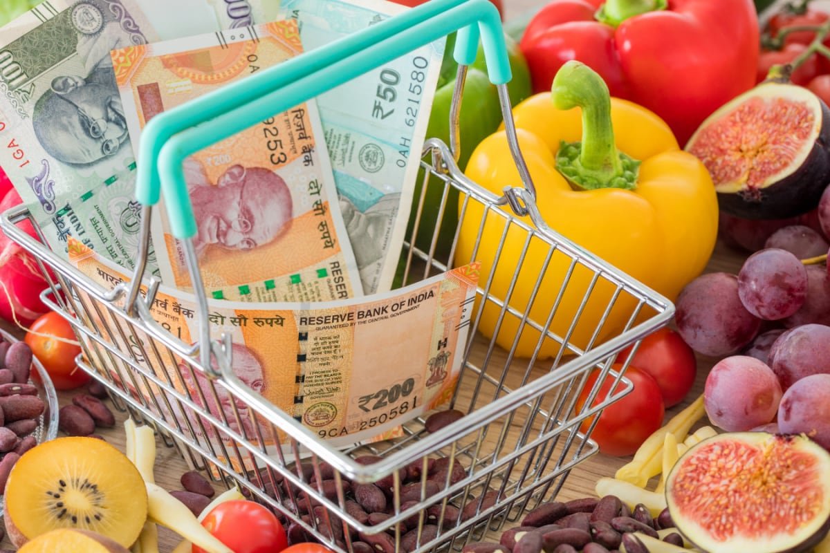 Mood Of The Consumer | 49% Indians Plan To Squeeze Budget In Next 6 Months: LocalCircles Survey