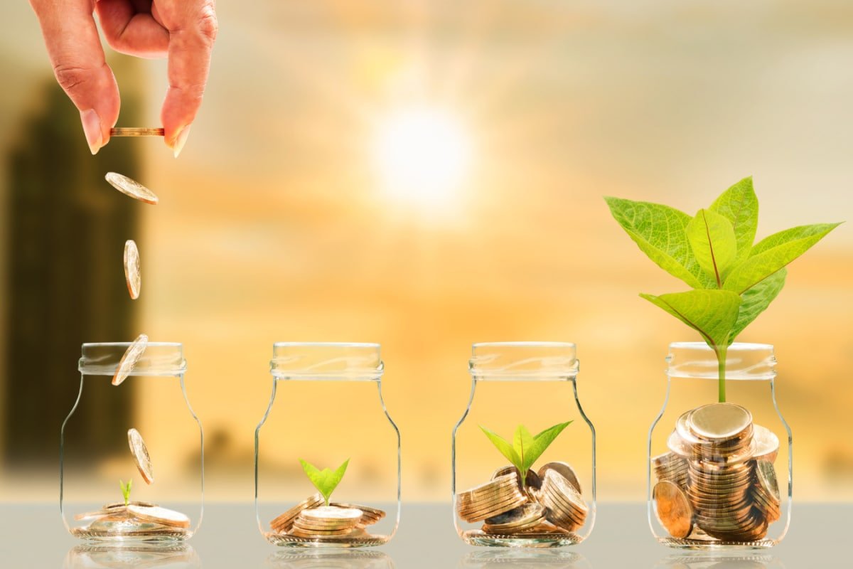 Save More, Stress Less: 5 Money Tips From Ankur Warikoo You Can Use Today