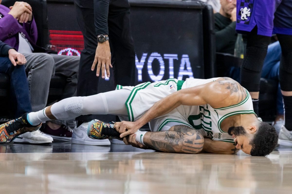 NBA: Celtics Superstar Jayson Tatum Incurs Left Ankle Sprain; Awaiting Update On Potential Injury