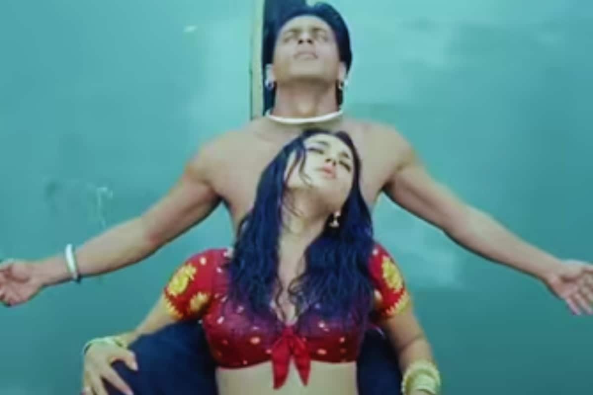 No Vulgarity, Just Emotion: Why This 26-Year-Old Wedding Night Song Still Moves Us