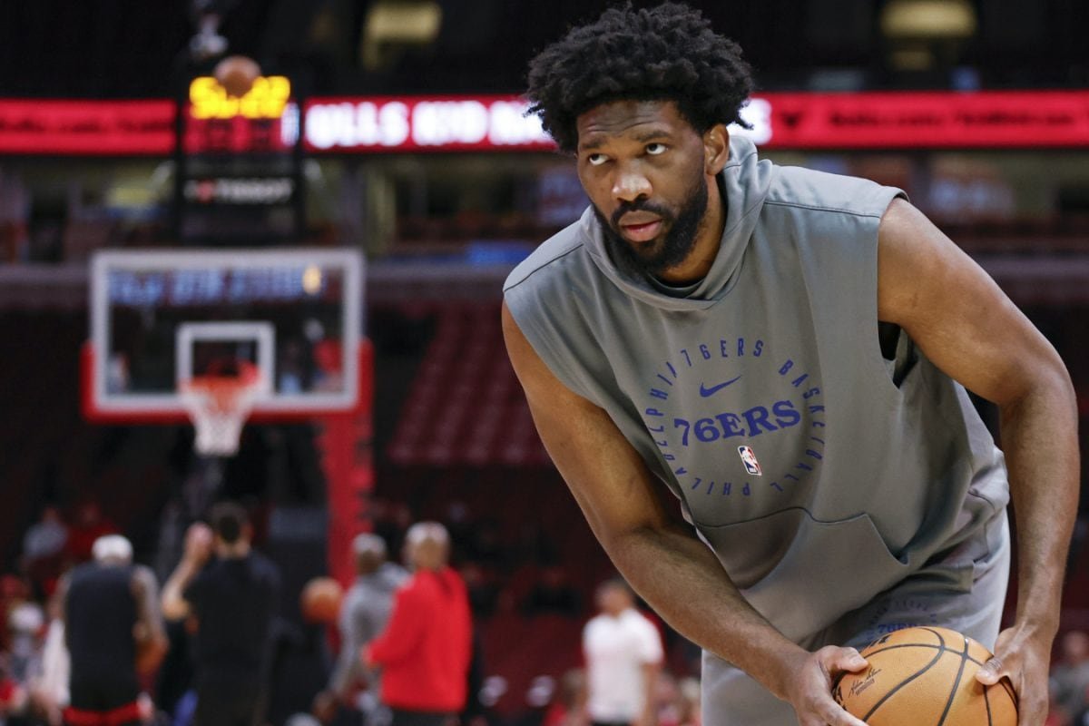 NBA: 76ers Joel Embiid Undergoes Successful Knee Surgery; To Be Re-evaluated In Six Weeks
