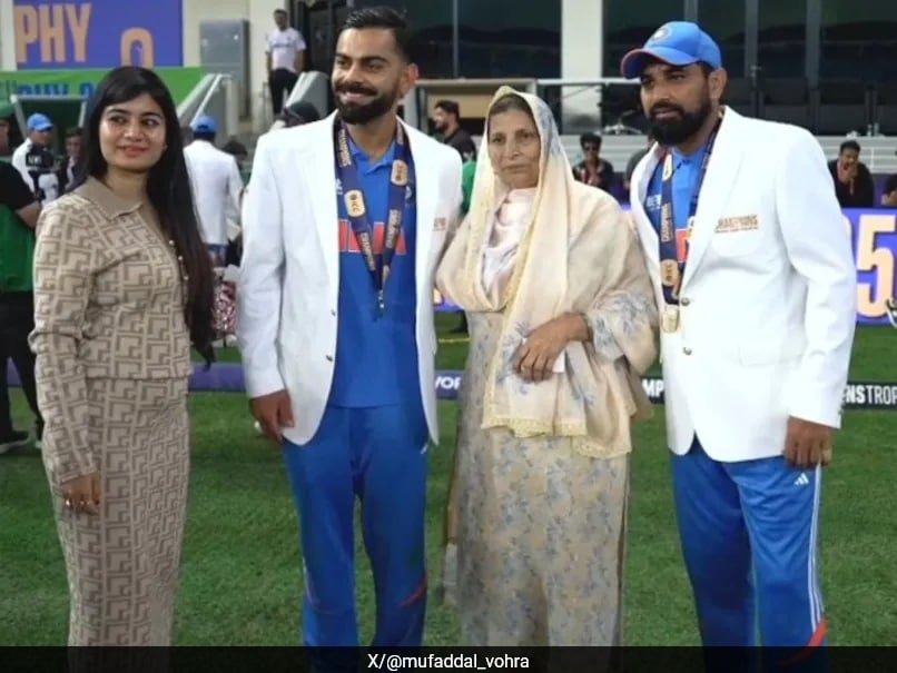 Watch: Virat Touches The Feet Of Shamis Mother, Moment Breaks Internet