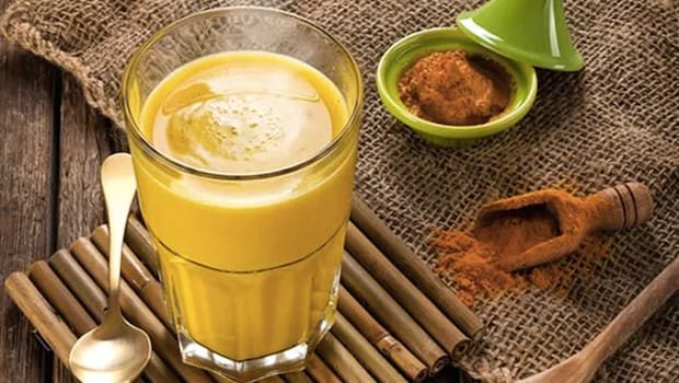 9 Immunity-Boosting Drinks To Sip During Monsoon Season