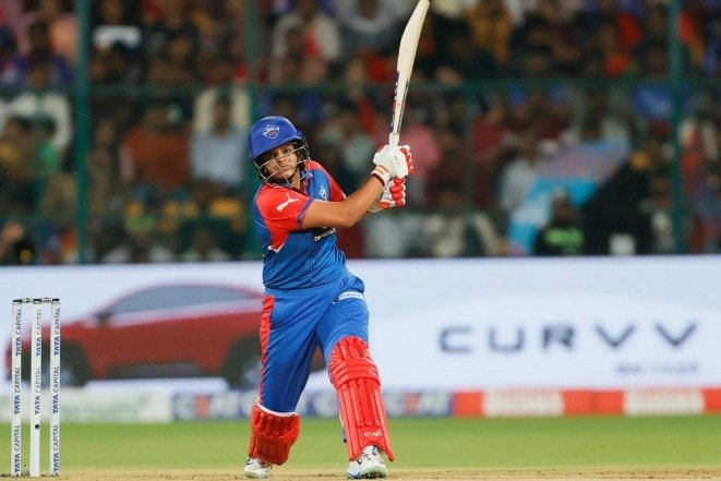 RCB Suffer Fourth Straight WPL Defeat, DC March Towards Playoffs