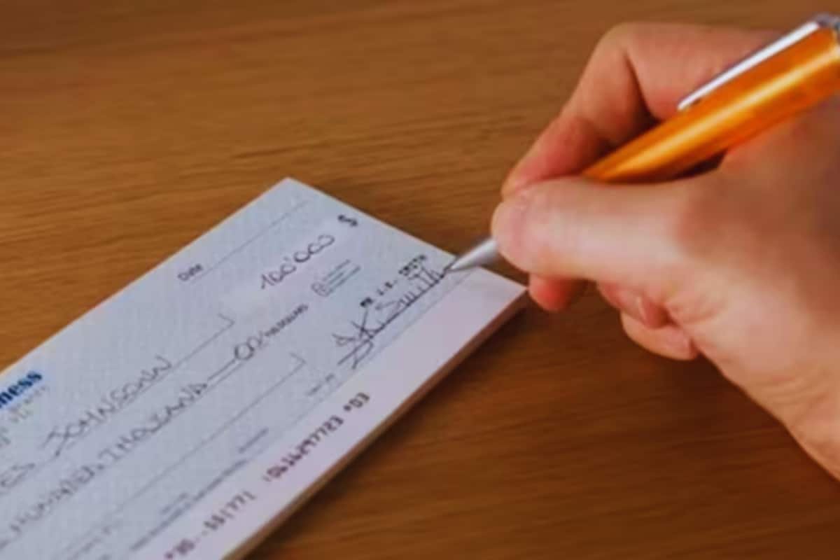 Will Your Cheque Be Cancelled If You Write Lac Instead Of Lakh? RBI Says...