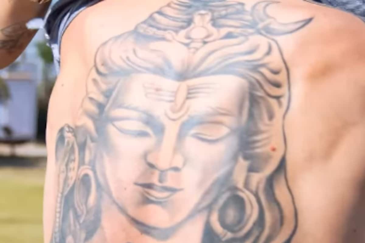 This Foreign Footballer Literally Has Lord Shiva Watching His Back
