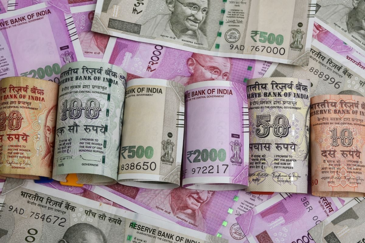 India Inc Q3 Revenue Growth Likely Slowed By 80-90 Bps To 4-6%; Profit Margins See A Modest Rise