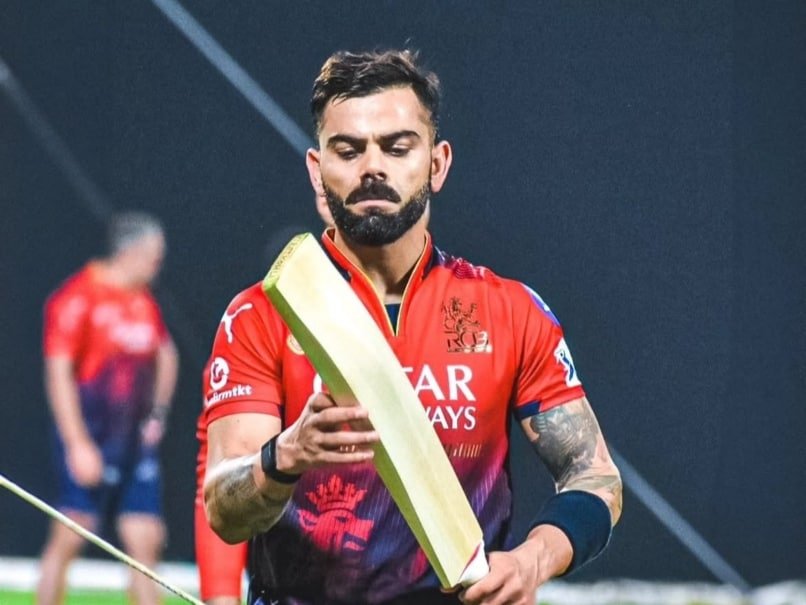 RCB Youngster Uses Kohlis Perfume Without Asking. Star Tells Him This