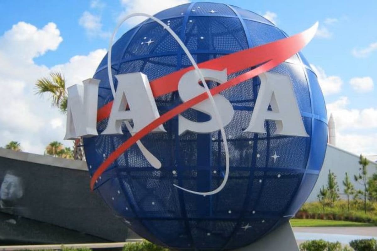NASA To Lay Off Over 2,000 Senior Employees Due To Trump Budget Cuts
