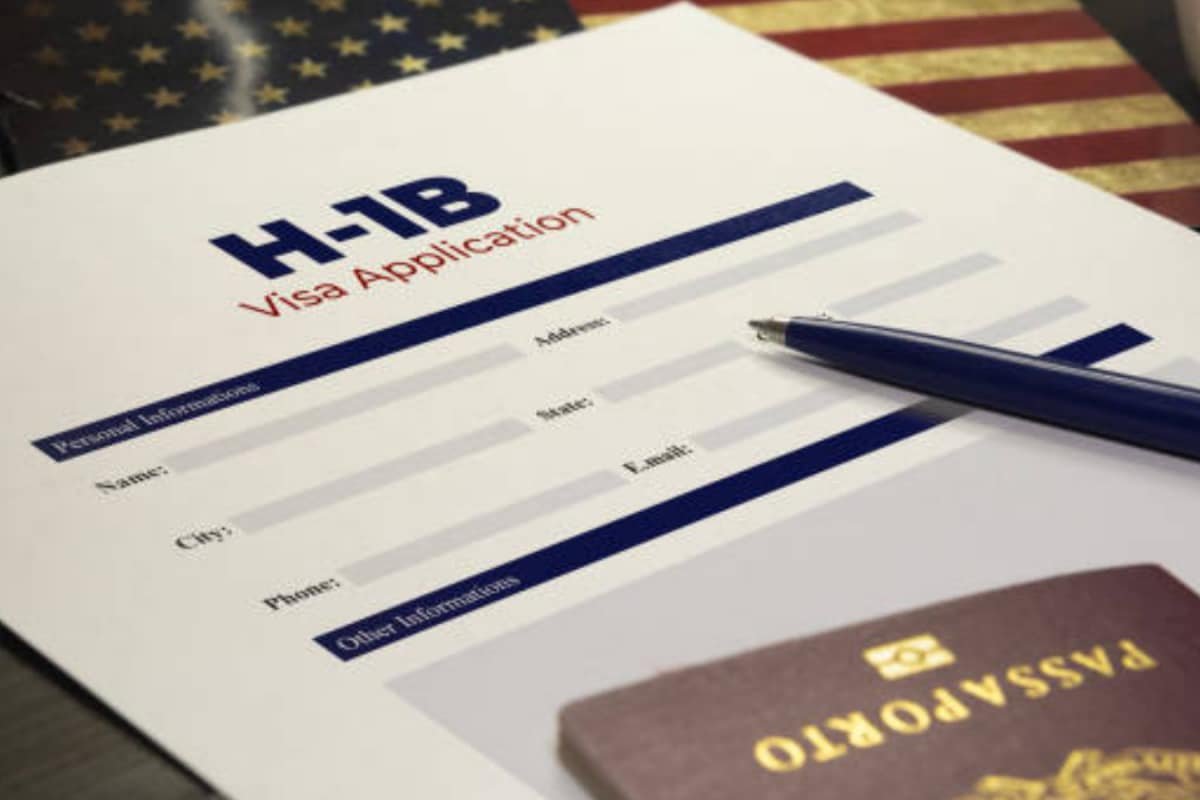 Indian H-1B Visa Holders ‘Trapped’ In The US Due To Immigration Uncertainty