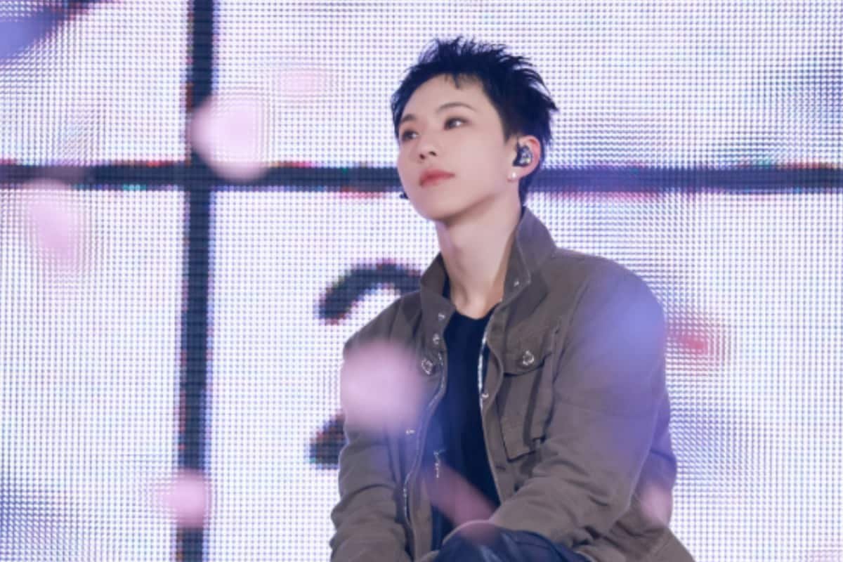 SEVENTEENs Hoshi Sparks Concerns Among Fans After Unusual Stage Appearance