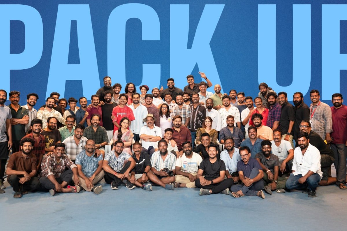 It’s A Wrap For Hridayapoorvam, Mohanlal Drops Group Photo