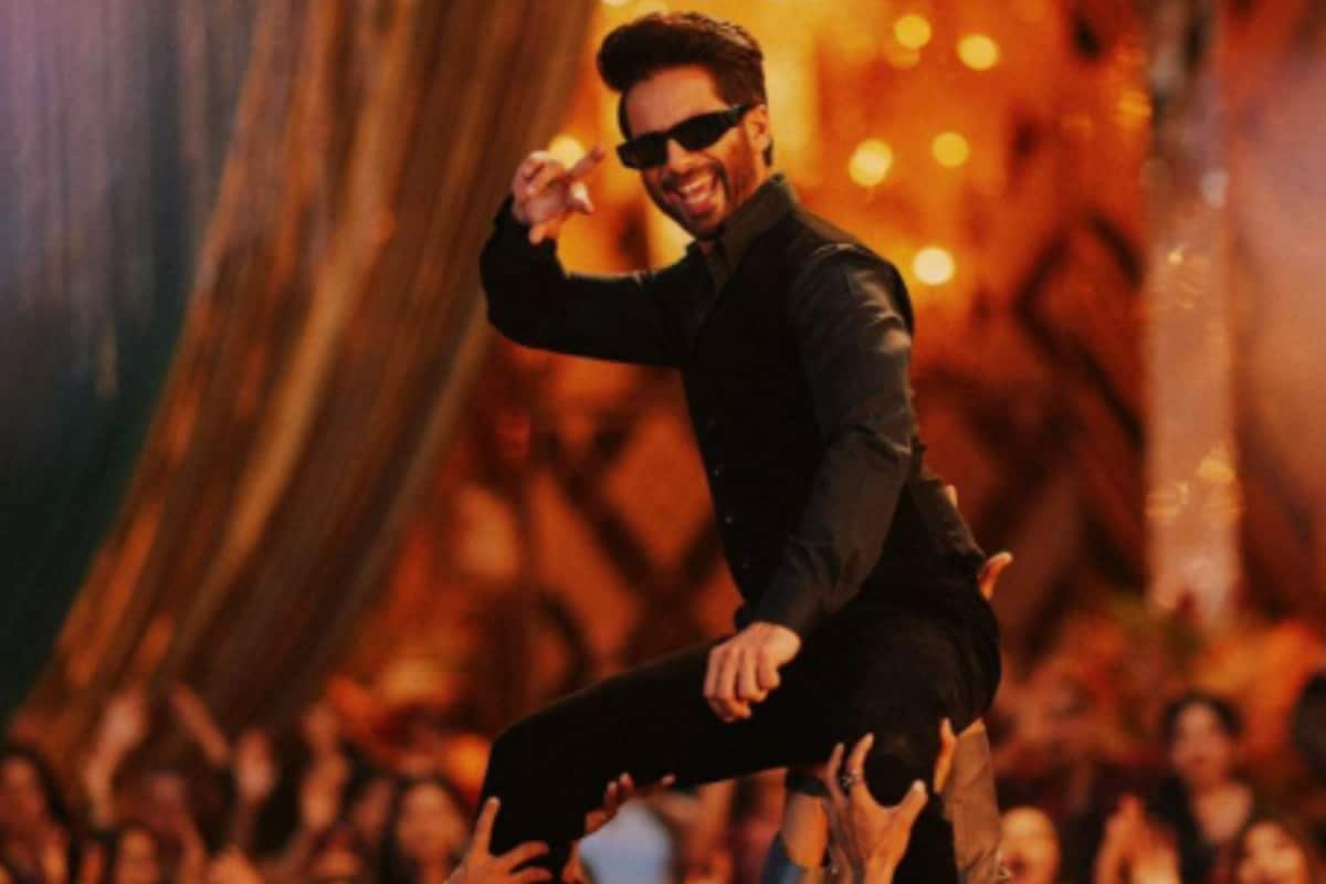 Teri Baaton Mein Aisa Uljha Jiya Turns 1: Shahid Kapoor Shares BTS Moments With Dharmendra