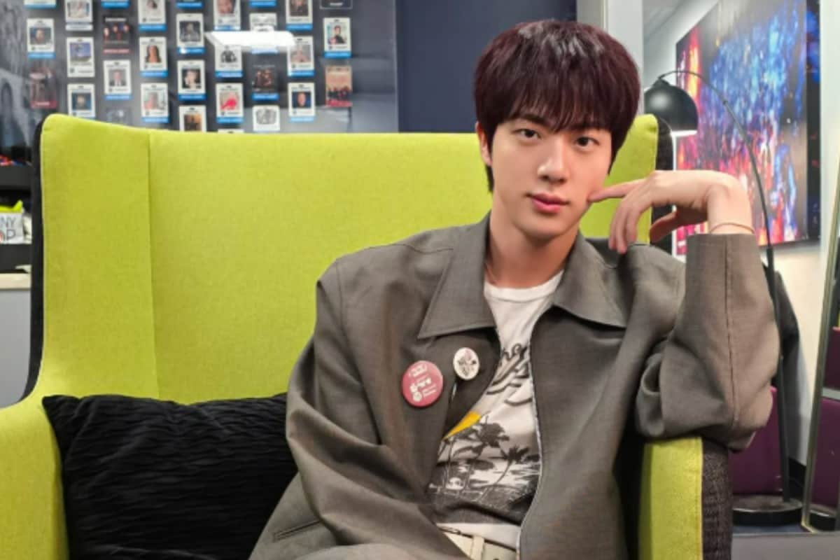 BTS Star Jin Volunteers At Relief Centre For South Korea’s Wildfire Victims, Internet Reacts