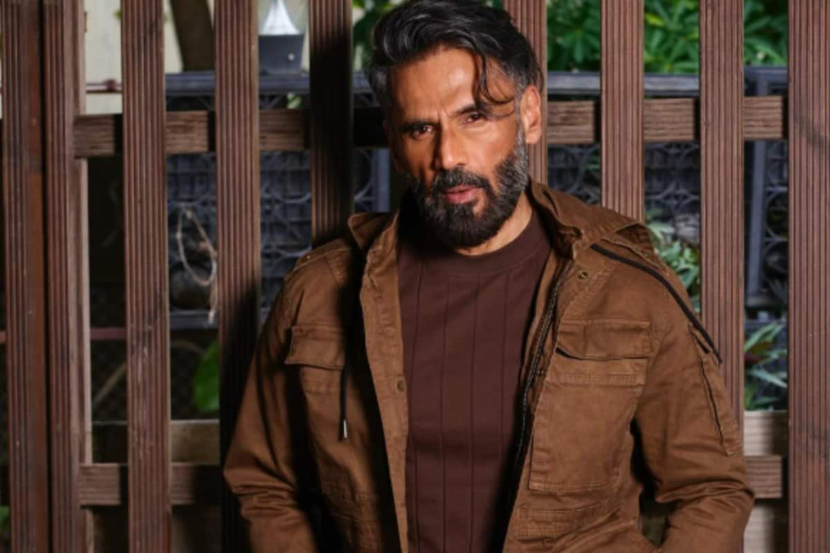 Suniel Shetty Says Schools Dont Teach Our History: Taught About Akbar, But Not Our Heroes