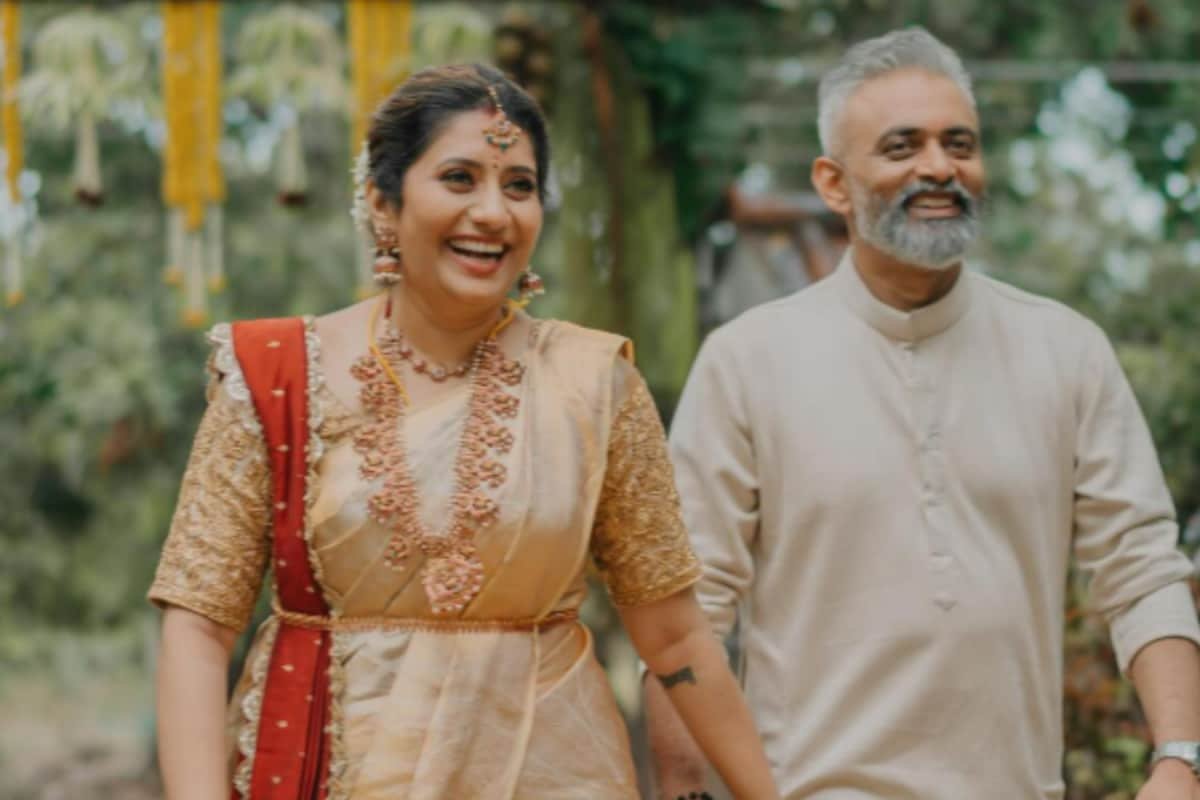 Tamil TV Host Priyanka Deshpande Gets Married In A Private Ceremony, Drops First Pictures