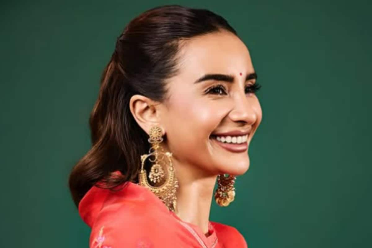 Patralekhaa On Industry Shift: ‘Women No Longer Stand Behind The Hero’