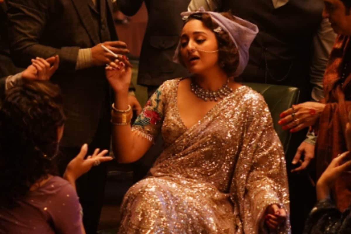 Sonakshi Sinha Celebrates 1 Year Of Heeramandi With Priceless BTS Moments