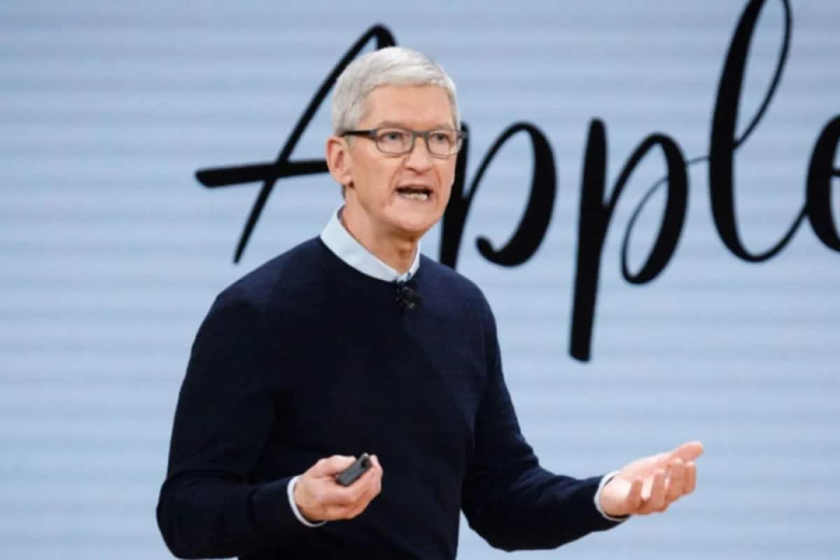 Apple CEO Tim Cooks Salary Gets 18% Raise, He Is Now Earning...