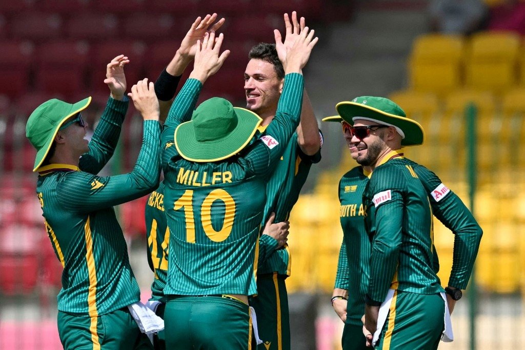 CT 2025 LIVE: England Drop Absolute Sitter, SA Eye Top Spot In Group B