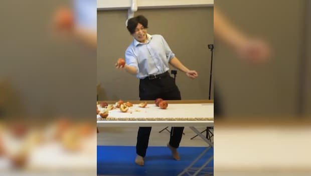 Watch: Man Crushed 25 Apples By Hand In A Minute To Set World Record