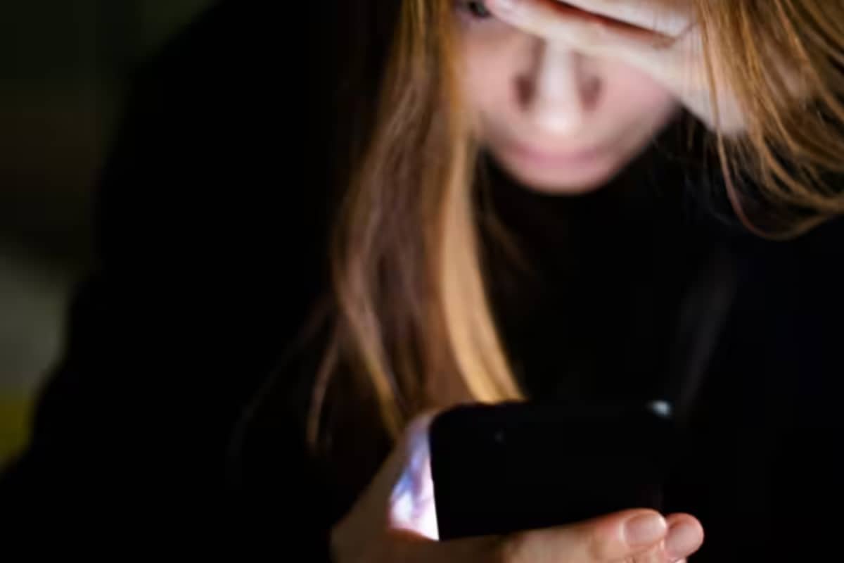 Watched Urmila’s ‘Pyaar Tune Kya Kiya’? This Woman’s Love Is Scarier: ‘Will Make Sushi Outta Ur...’